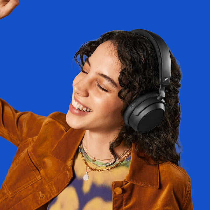 Sennheiser ACCENTUM Plus Wireless Kablosuz Kulak Üstü Kulaklık 4